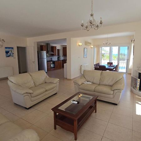 Villa Dafni Paralimni Dış mekan fotoğraf